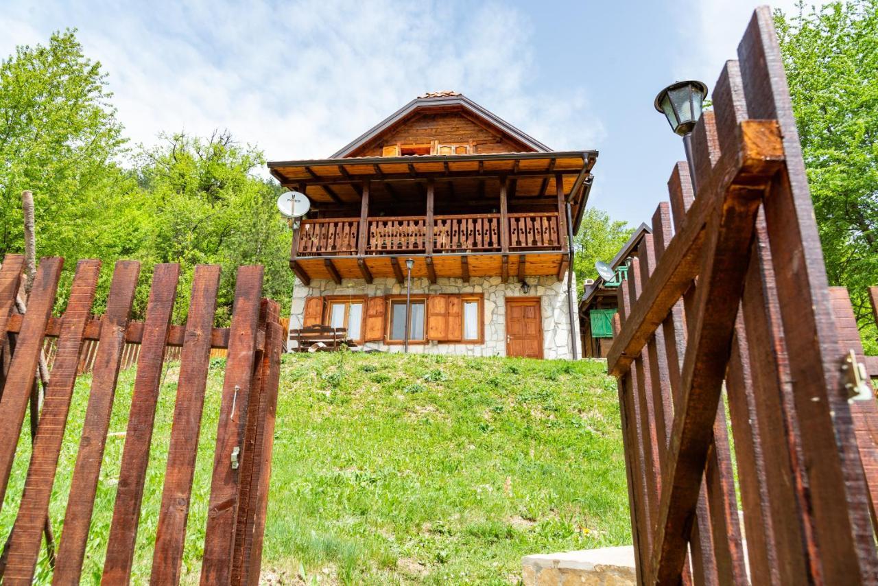 Drvene Kuce Suska - Wooden Houses Suska Zaovine エクステリア 写真