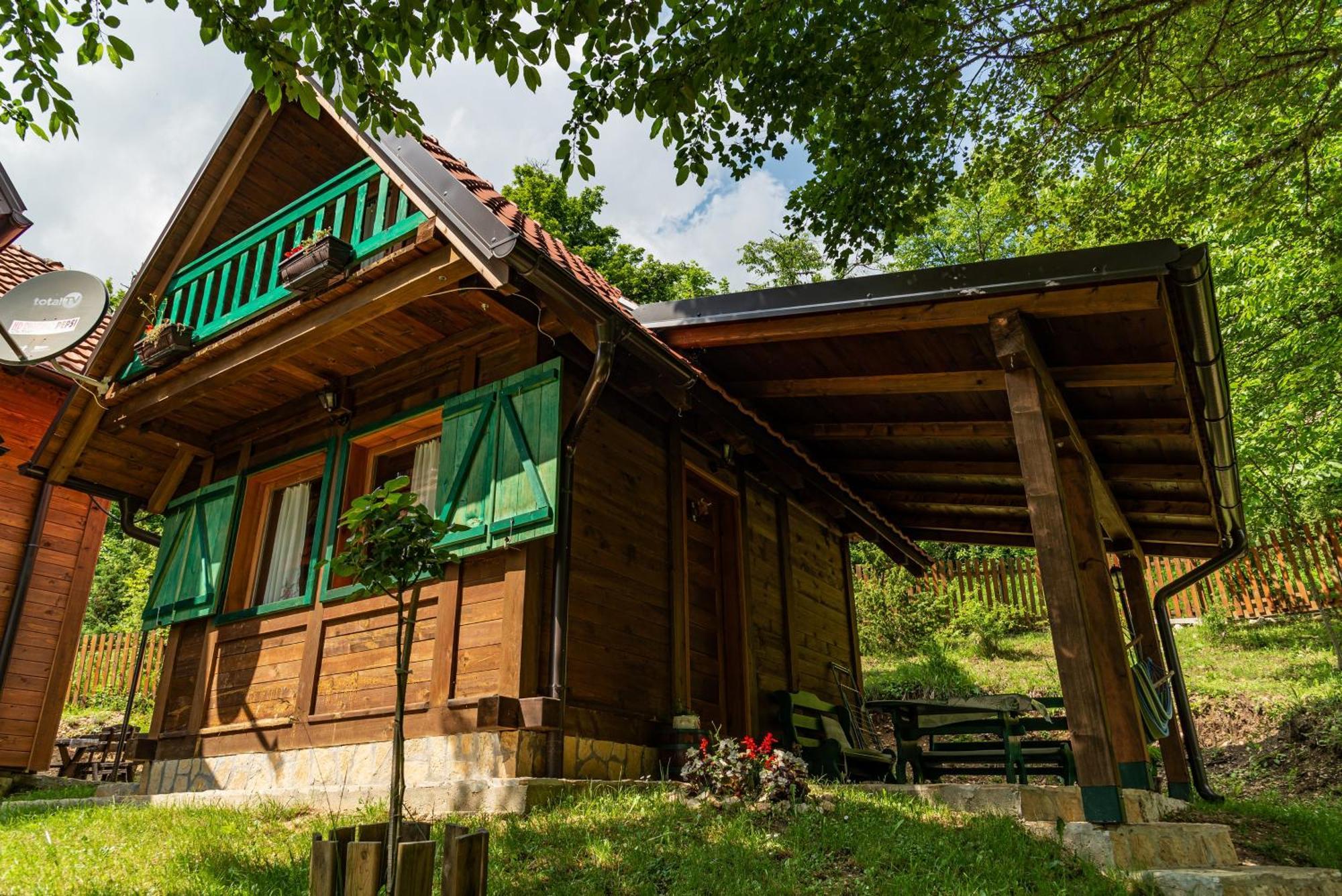 Drvene Kuce Suska - Wooden Houses Suska Zaovine エクステリア 写真